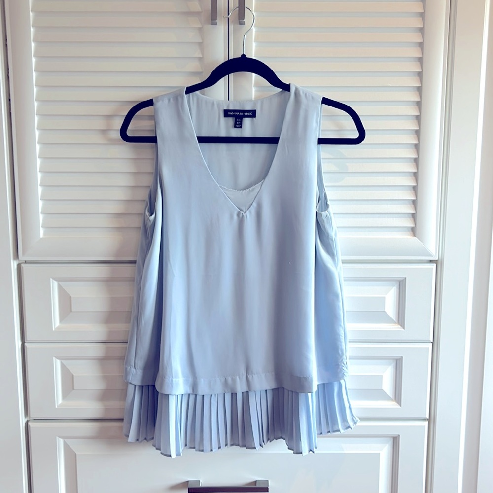 Banana Republic sleeveless blouse